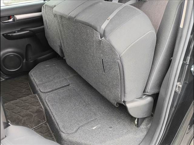 TOYOTA HILUX 4WD 2018 Image 31