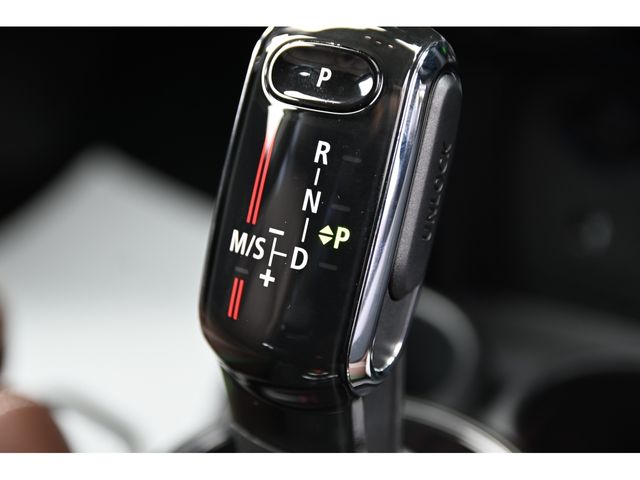 BMW MINI COOPER S 5DOOR 2020 Image 31