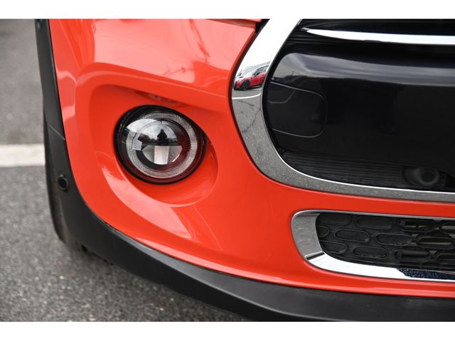 BMW MINI COOPER D 5DOOR 2021 Image 31