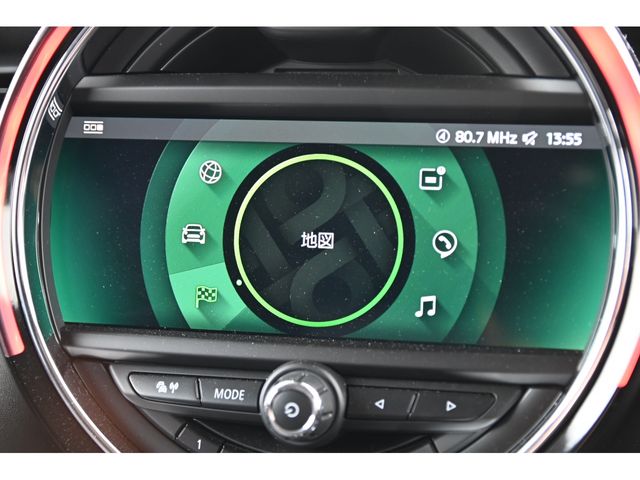 BMW MINI COOPER D 5DOOR 2021 Image 31