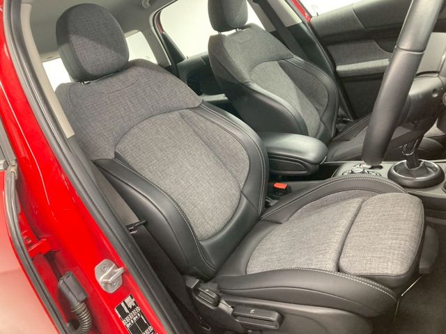 BMW MINI COOPER D CROSSO 2022 Image 31