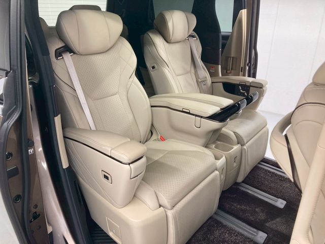 TOYOTA ALPHARD HYBRID 4WD 2024 Image 31