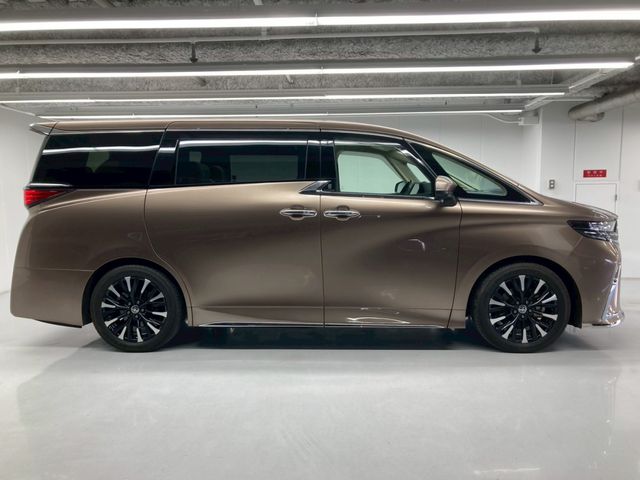TOYOTA ALPHARD HYBRID 4WD 2024 Image 31
