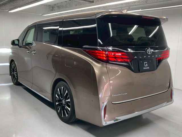 TOYOTA ALPHARD HYBRID 4WD 2024 Image 31