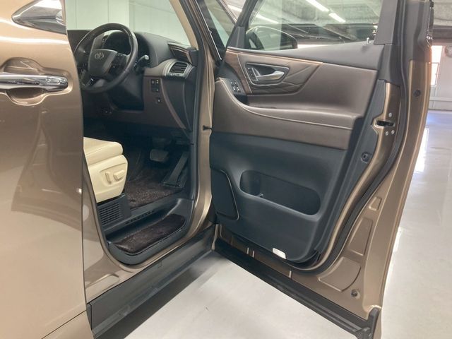 TOYOTA ALPHARD HYBRID 4WD 2024 Image 31