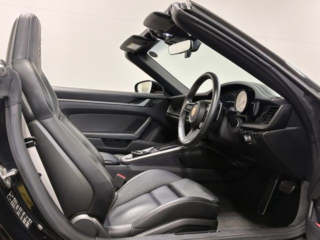 PORSCHE 911 OPEN 2020 Image 31