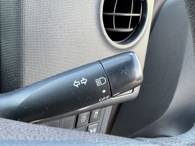 TOYOTA SPADE 2015 Image 31