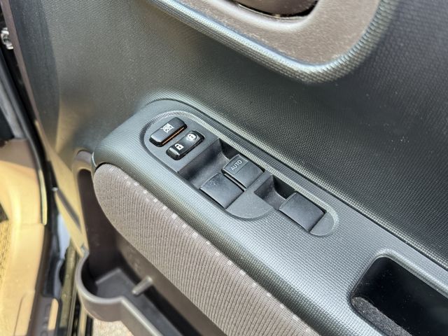 TOYOTA SPADE 2015 Image 31