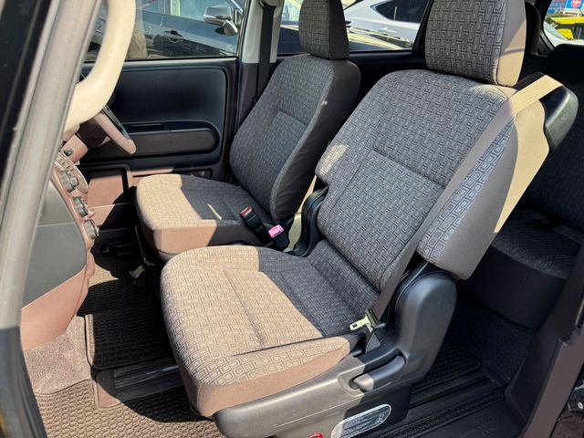 TOYOTA SPADE 2015 Image 31