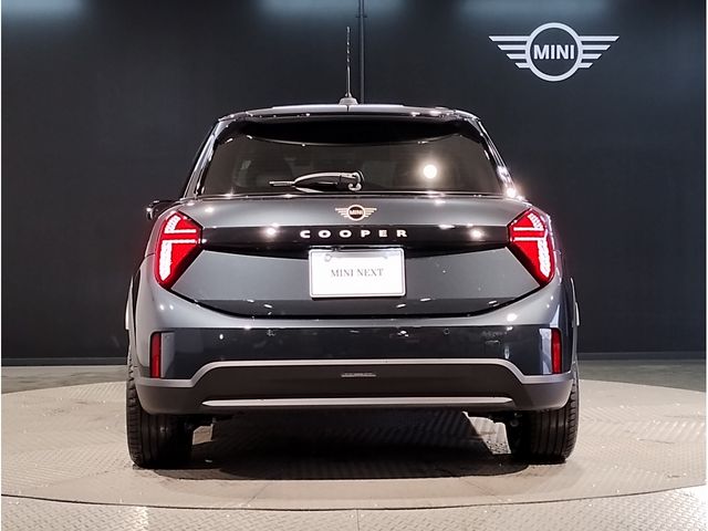 BMW MINI COOPER 5DOOR 2025 Image 31