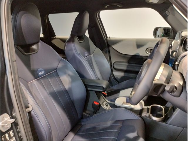 BMW MINI COOPER 5DOOR 2025 Image 31