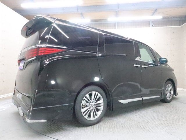 TOYOTA ALPHARD 2025 Image 31