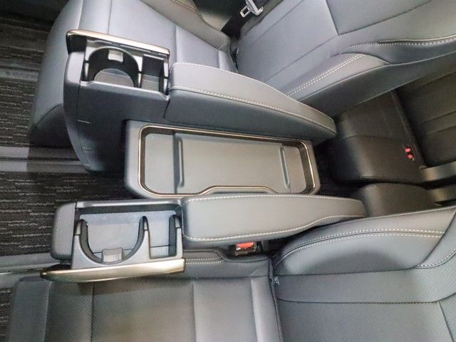 TOYOTA ALPHARD 2025 Image 31