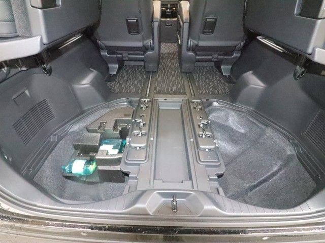 TOYOTA ALPHARD 2025 Image 31