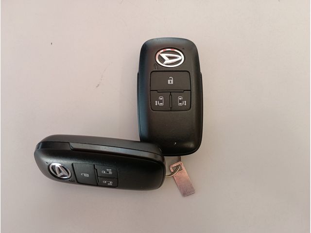 DAIHATSU TANTO FAN CROSS 4WD 2023 Image 31