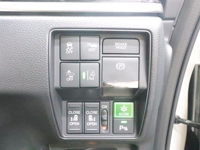 HONDA ODYSSEY HYBRID 2018 Image 31