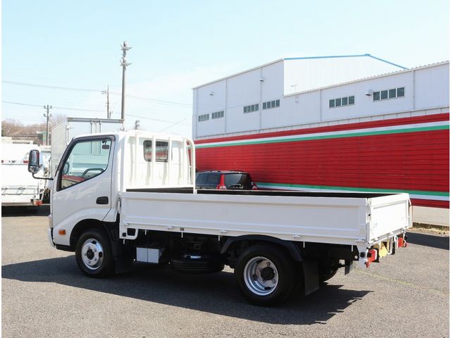 TOYOTA DYNA 2014 Image 31