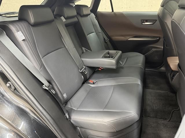 TOYOTA HARRIER HYBRID 2021 Image 31