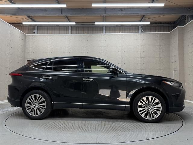 TOYOTA HARRIER HYBRID 2021 Image 31