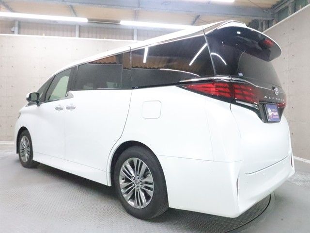 TOYOTA ALPHARD 2024 Image 31