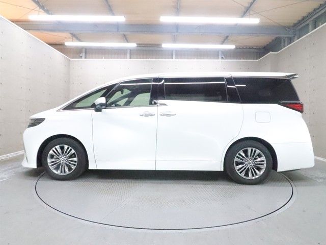 TOYOTA ALPHARD 2024 Image 31