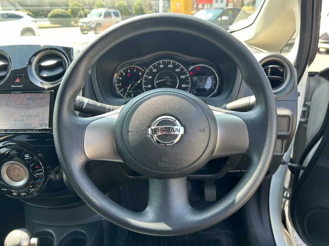 NISSAN NOTE 2014 Image 31