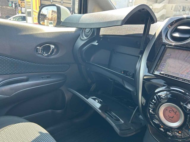 NISSAN NOTE 2014 Image 31