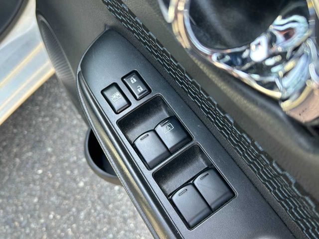 NISSAN NOTE 2014 Image 31