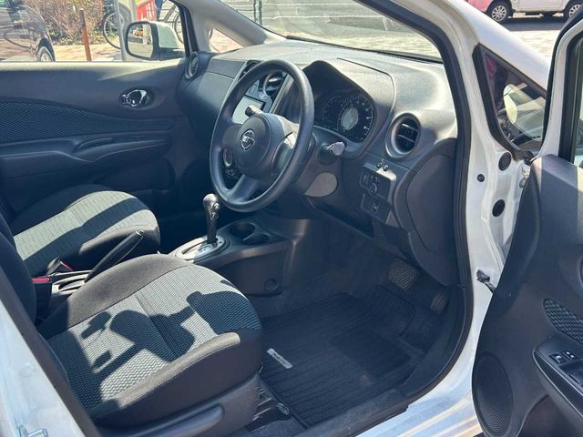 NISSAN NOTE 2014 Image 31