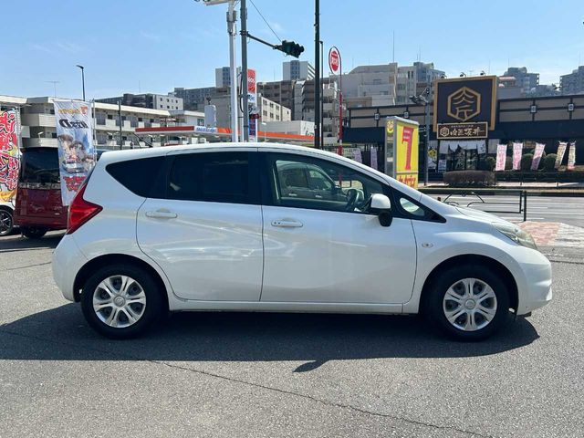 NISSAN NOTE 2014 Image 31