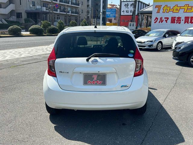 NISSAN NOTE 2014 Image 31