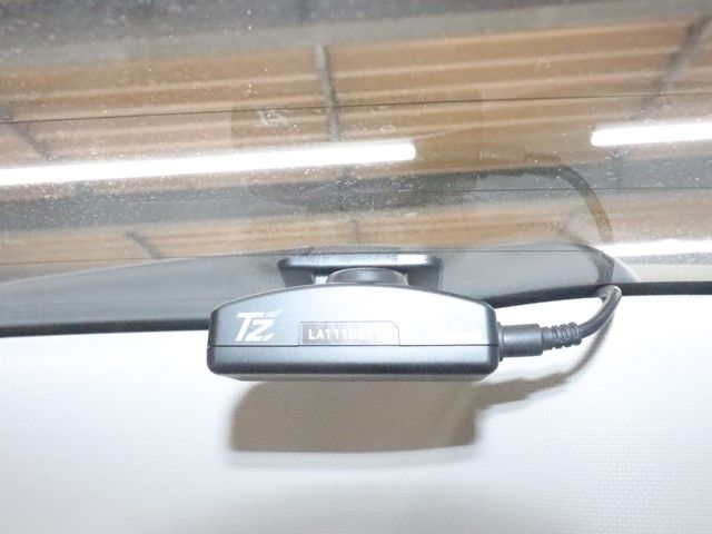 TOYOTA NOAH 2015 Image 31