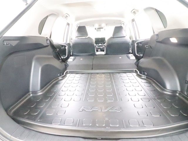 TOYOTA RAV4 4WD 2023 Image 31