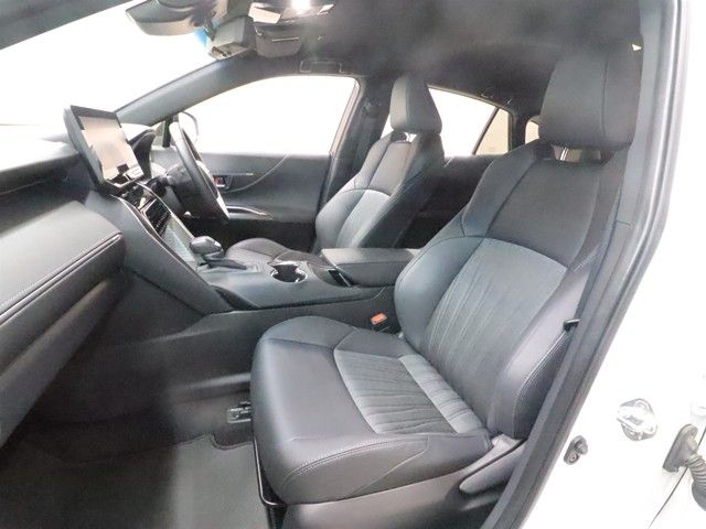 TOYOTA HARRIER 2WD 2023 Image 31