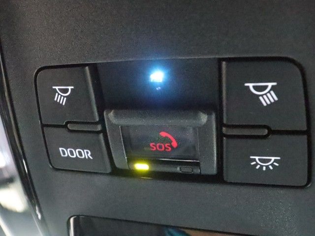 TOYOTA HARRIER 2WD 2023 Image 31