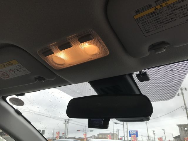 TOYOTA AQUA 2018 Image 31