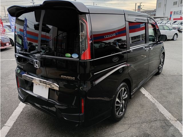HONDA STEPWAGON SPADA 2015 Image 31