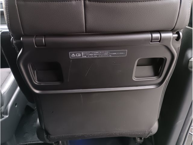 HONDA STEPWAGON SPADA 2015 Image 31