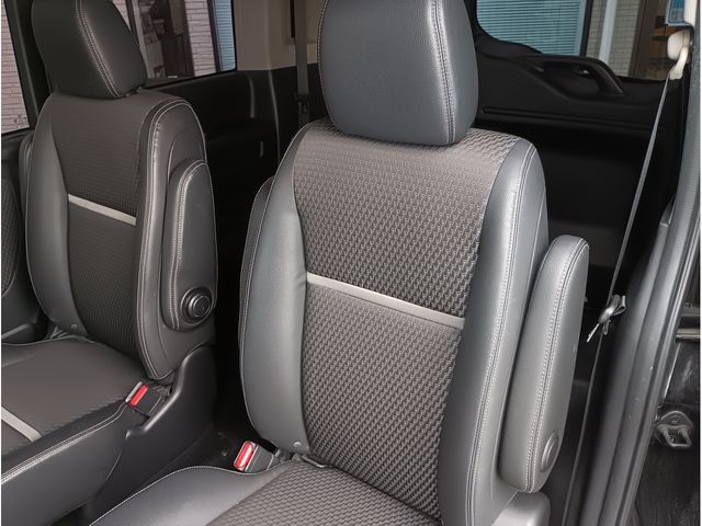 HONDA STEPWAGON SPADA 2015 Image 31