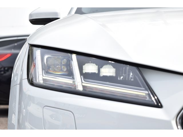 AUDI TT COUPE 2017 Image 31