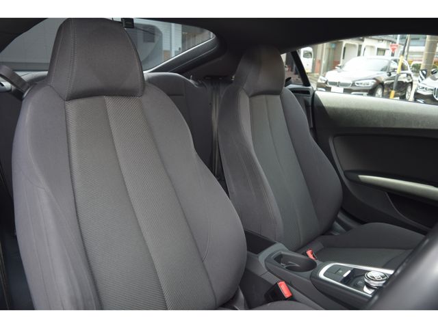 AUDI TT COUPE 2017 Image 31