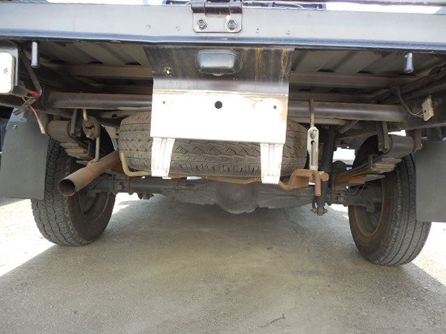 TOYOTA TOWNACE TRUCK 2WD 2012 Image 31