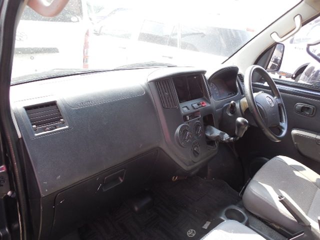 TOYOTA TOWNACE TRUCK 2WD 2012 Image 31