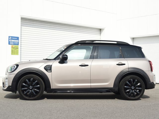 BMW MINI COOPER D CROSSO 2023 Image 31