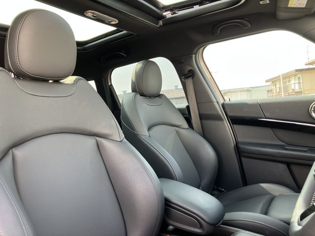 BMW MINI COOPER D CROSSO 2023 Image 31