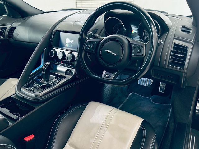 JAGUAR F TYPE COUPE 2017 Image 31