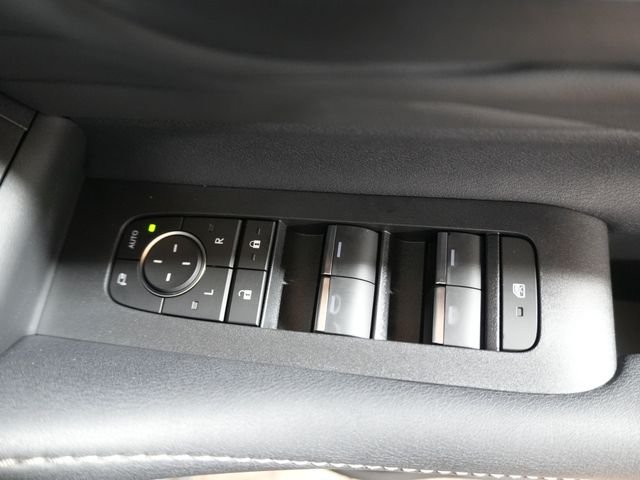 TOYOTA VELLFIRE  HYBRID 2026 Image 31