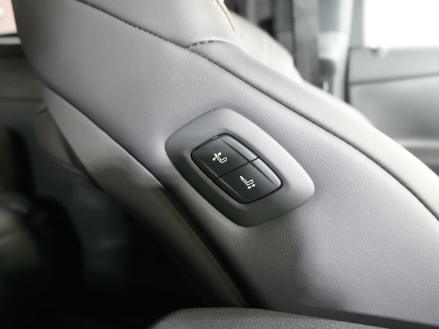 TOYOTA VELLFIRE  HYBRID 2026 Image 31