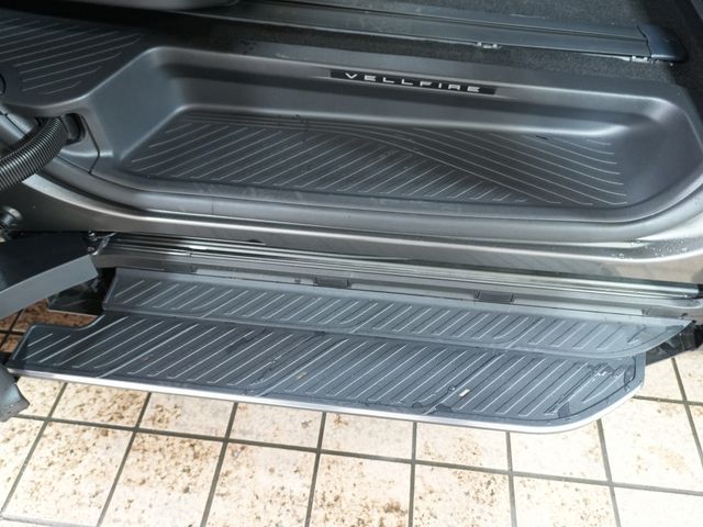 TOYOTA VELLFIRE  HYBRID 2026 Image 31