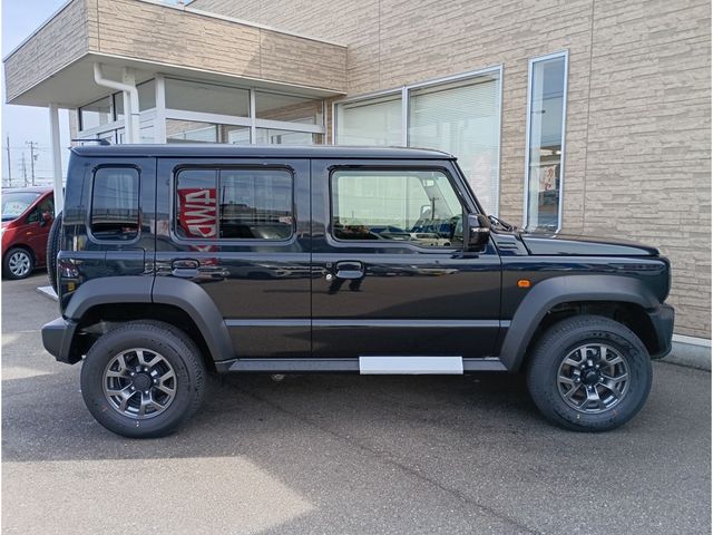 SUZUKI JIMNY NOMADE 2026 Image 31